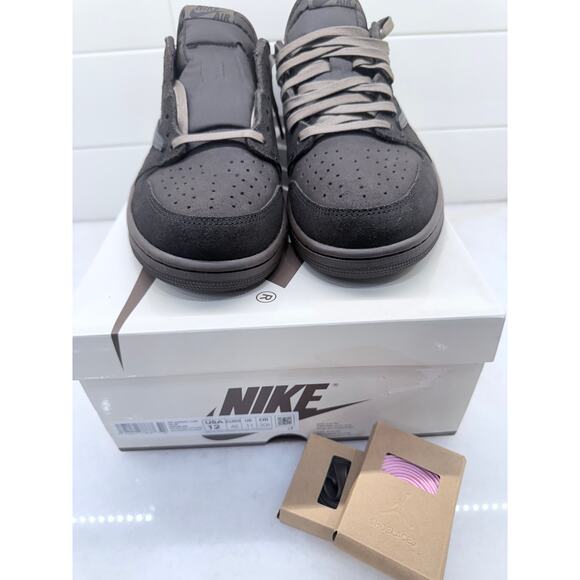 Size 12 Jordan 1 Retro Low - Velvet Brown Travis Scott - New - Picture 3 of 12